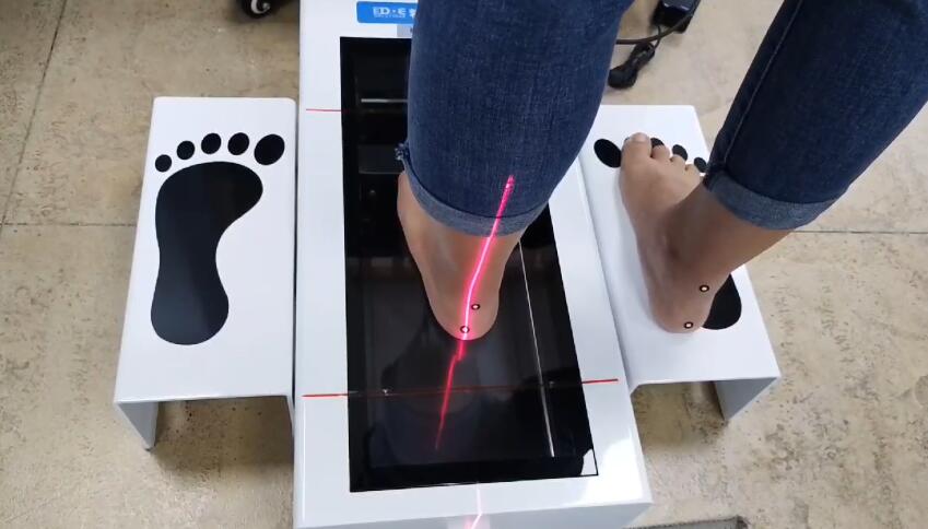 解決足底問題的利器：足底三維掃描儀在足部健康上的應用